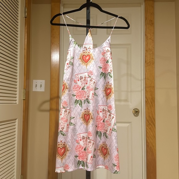 BELLA DESCANSO women’s Slip Dress featuring the limited edition Queen of Hearts - Picture 7 of 12